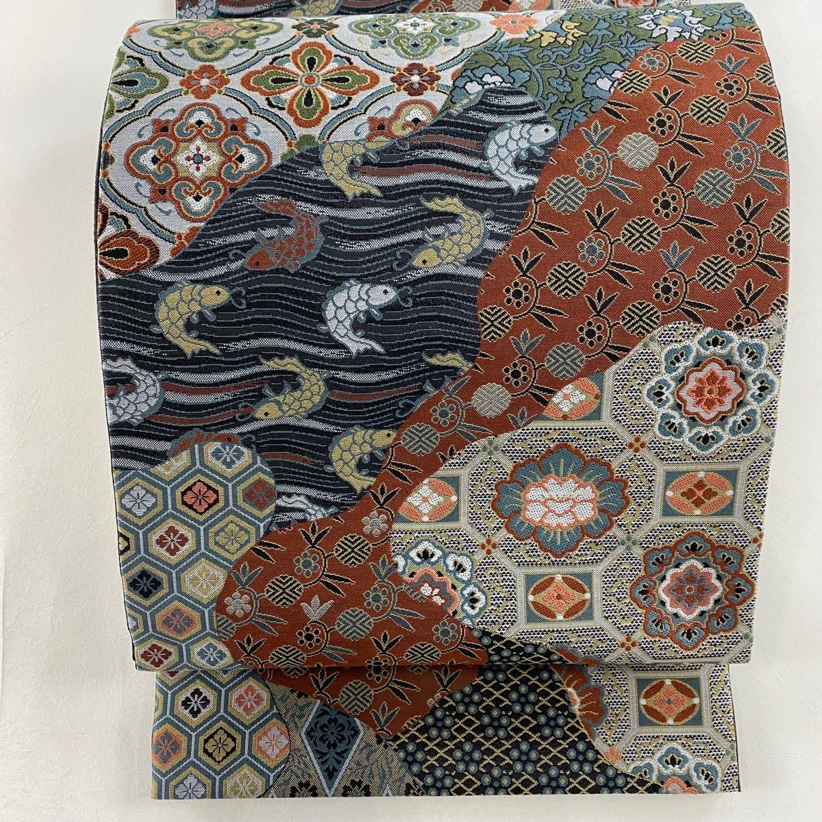 袋帯 名品 名物裂文様 蜀江文 刺繍 墨色 六通 正絹