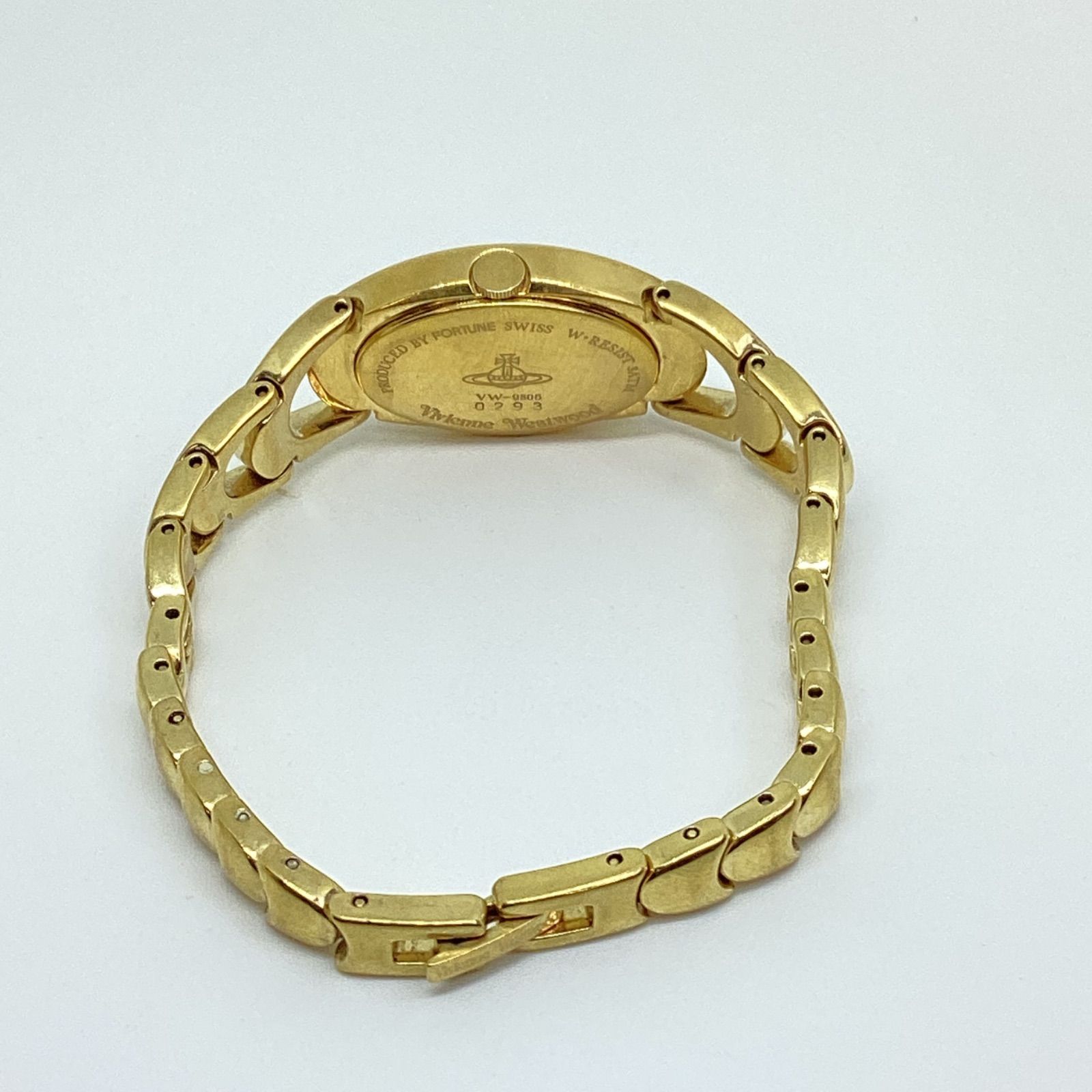 ヴィヴィアンウエストウッド