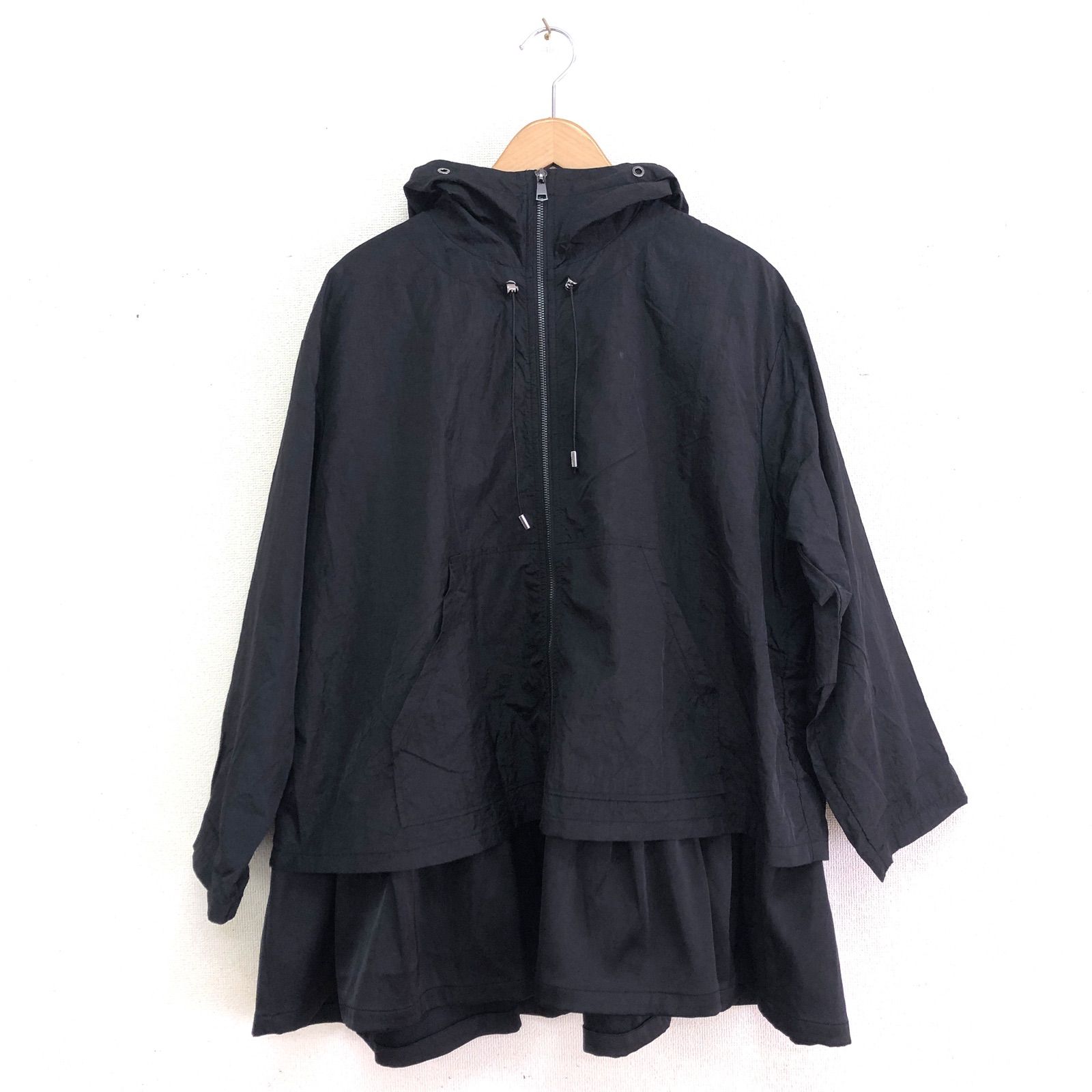 ナイロンジャケット BIRTHDAYBASH HOODIE FRILL JUMPER HOODIE FRILL SHORT JUMPER - BIRTHDAY BASH