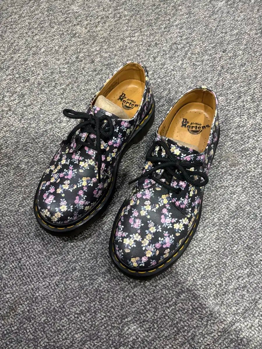 DR. MARTENS ドクターマーチン 1461 フラワー ウォーカーブーツ