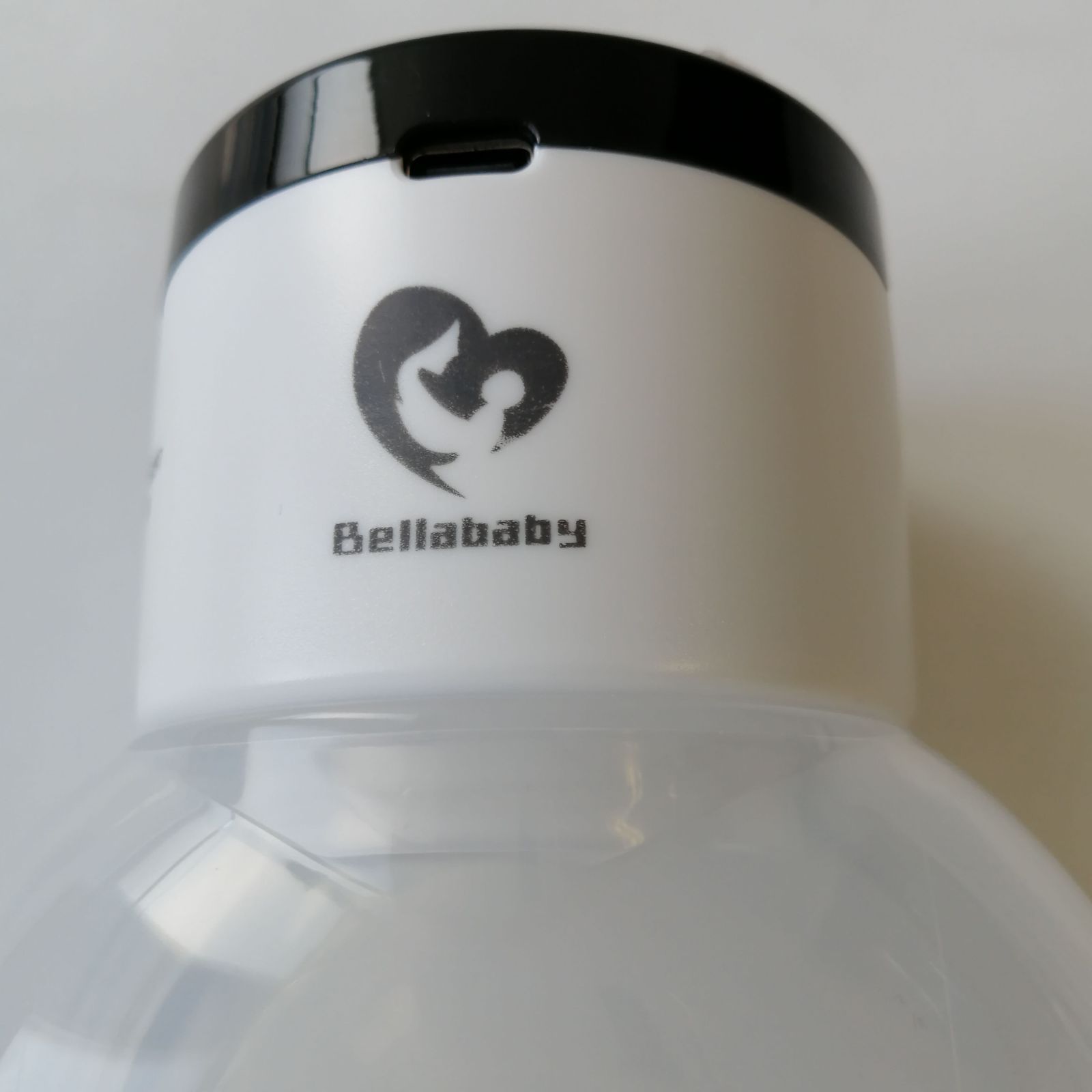 Bellababy 電動搾乳器 ハンズフリー BLA8040 0203597 - メルカリ