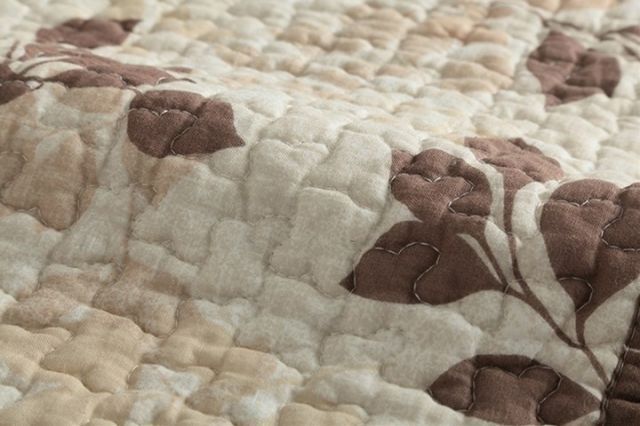 しました マルチカバー おしゃれ 洗える 長方形 約190×240cm ベージュ 綿 花 水洗いキルト リバーシブル ベッドスプレッド こたつカバー ソファカバー ホットカーペットカバー ベージュ 代引不可 素晴らしい