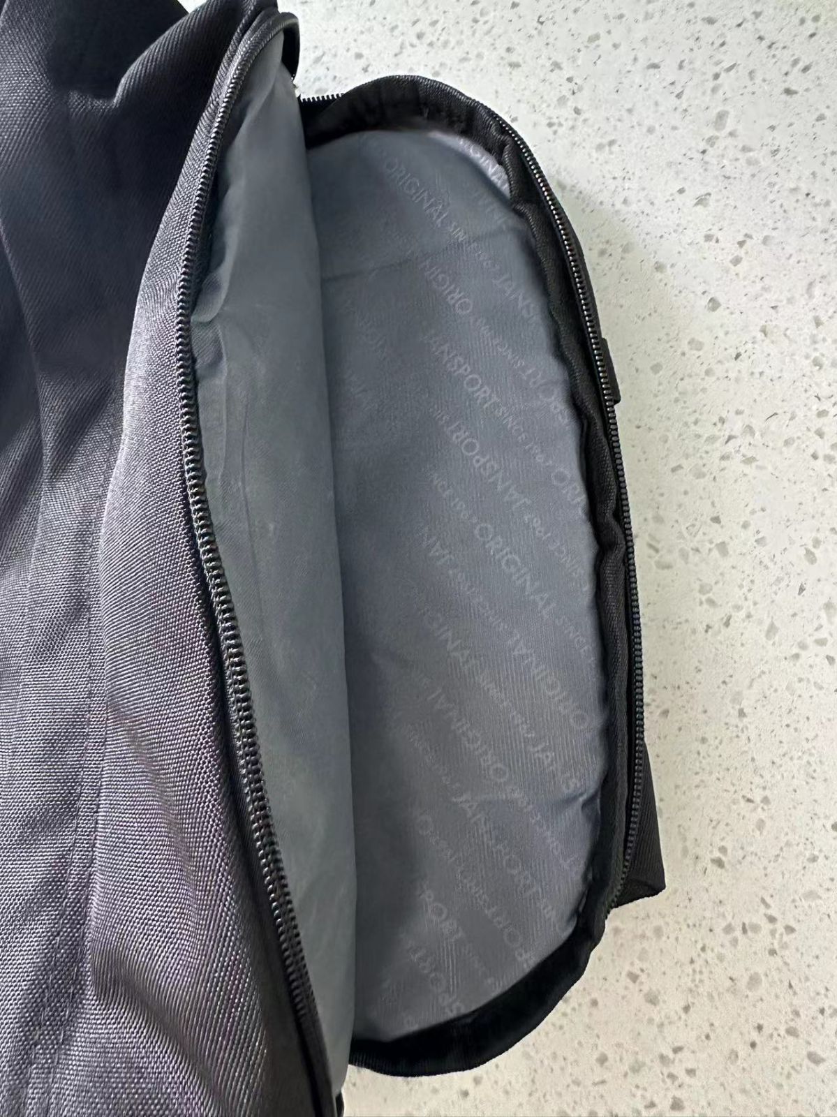 JANSPORT BIG STUDENT ジャンスポーツ リュック 34L バックパック リュック ブラック JANSPORT BIG STUDENT 34L