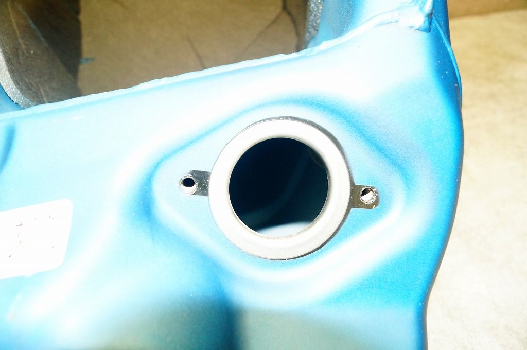 1290DUKE 純正タンク