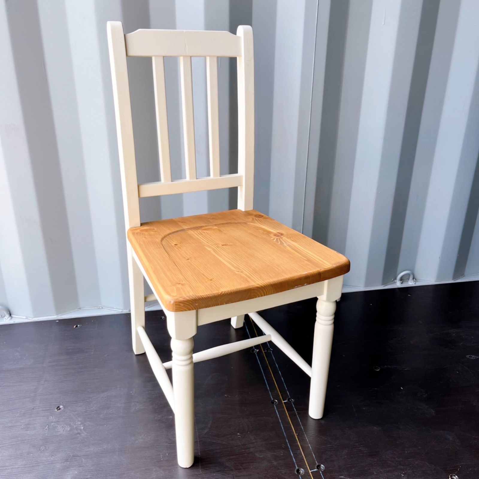 取付無料！関家具 マム おしゃれアンティークカントリーテーブル・チェア・ラック✨ 取付無料！関家具 マム おしゃれアンティークカントリーテーブル