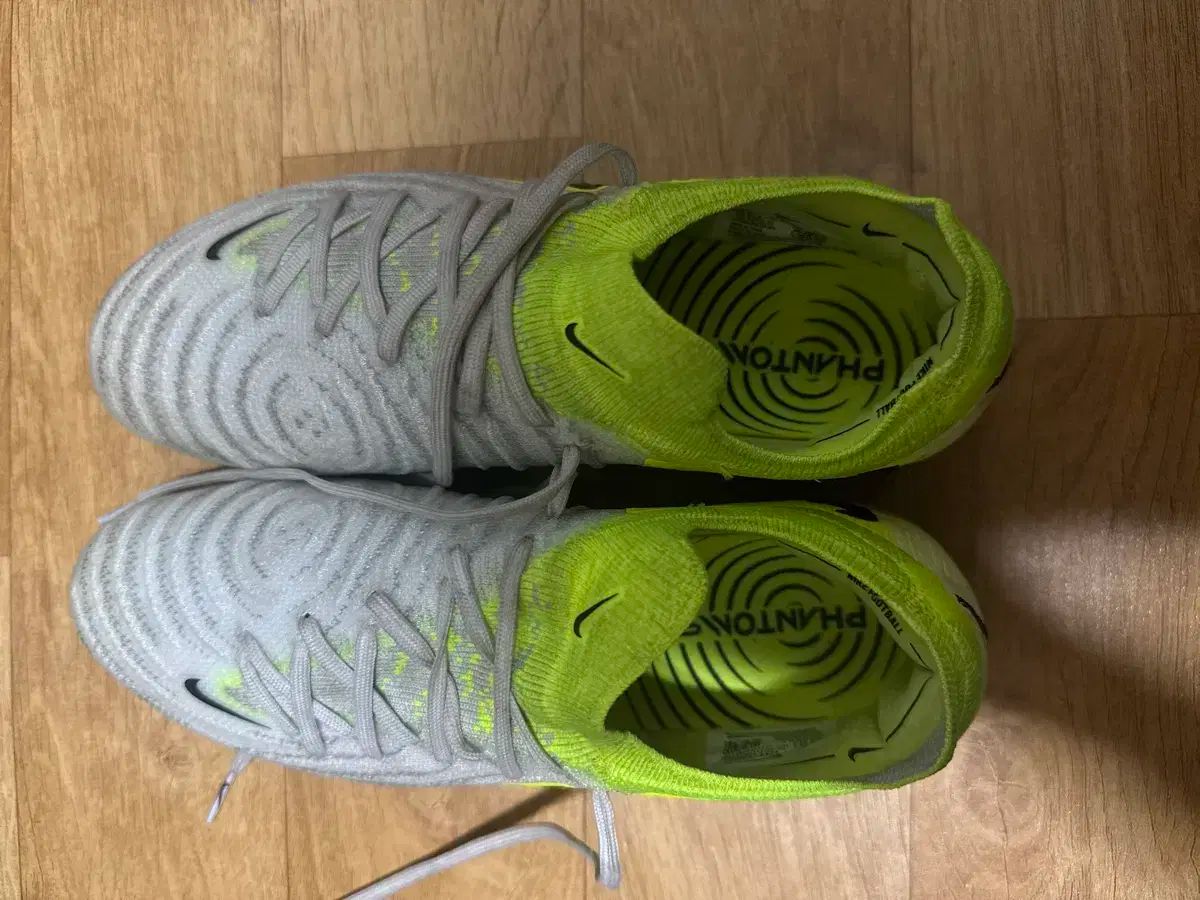 NIKE TOTAL 90 Ⅲ 一回仕様 デッドストック 激レア NIKE TOTAL 90 Ⅲ 一回仕様 デッドストック 激レア NIKE TOTAL 90 Ⅲ 一