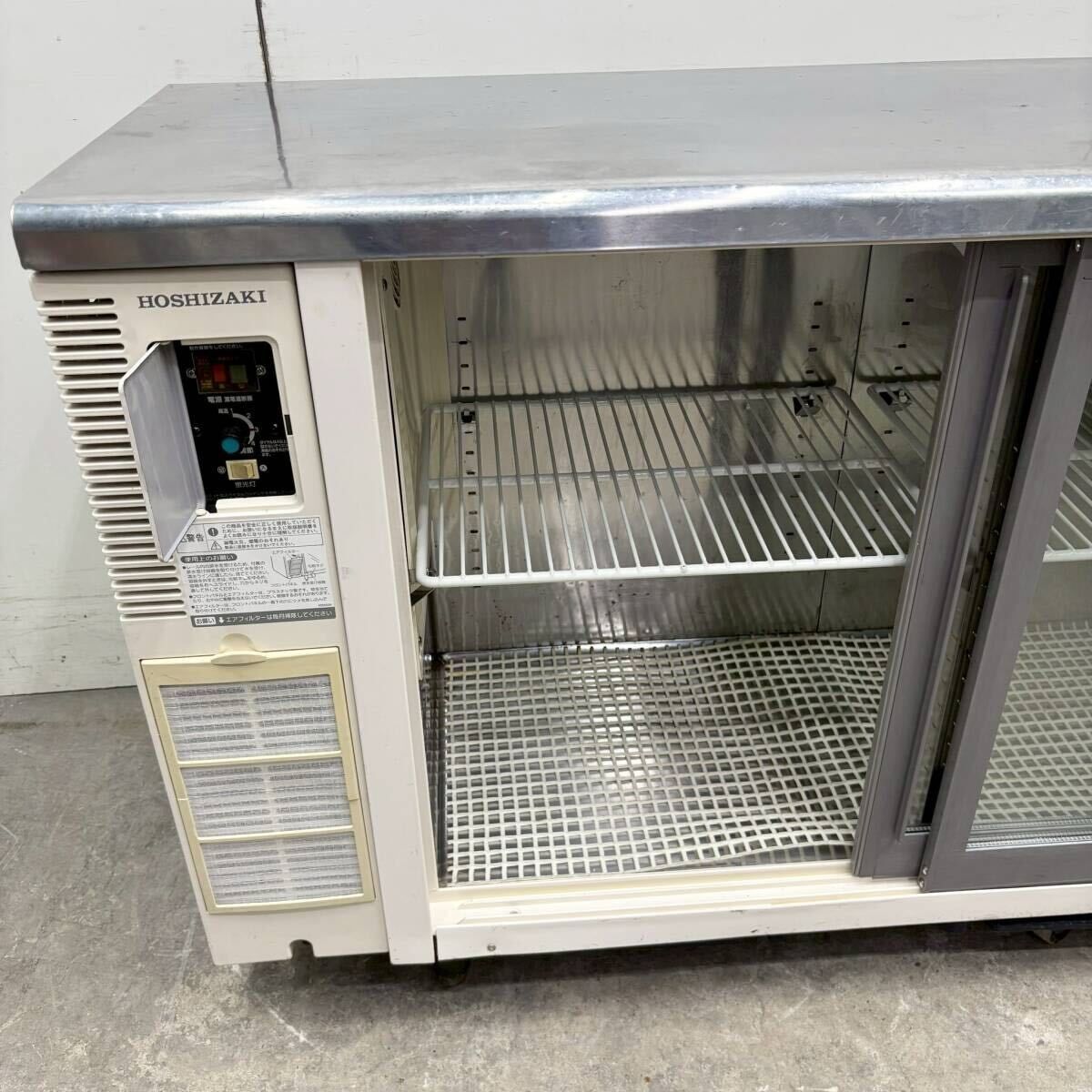 台下ショーケース 厨房