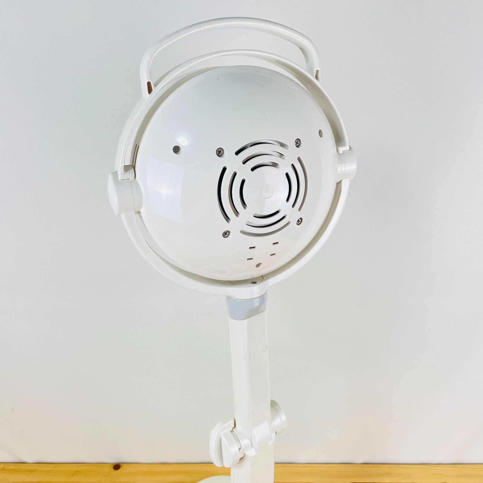 オムロン 赤外線ヒーター HIR-227 - メルカリ