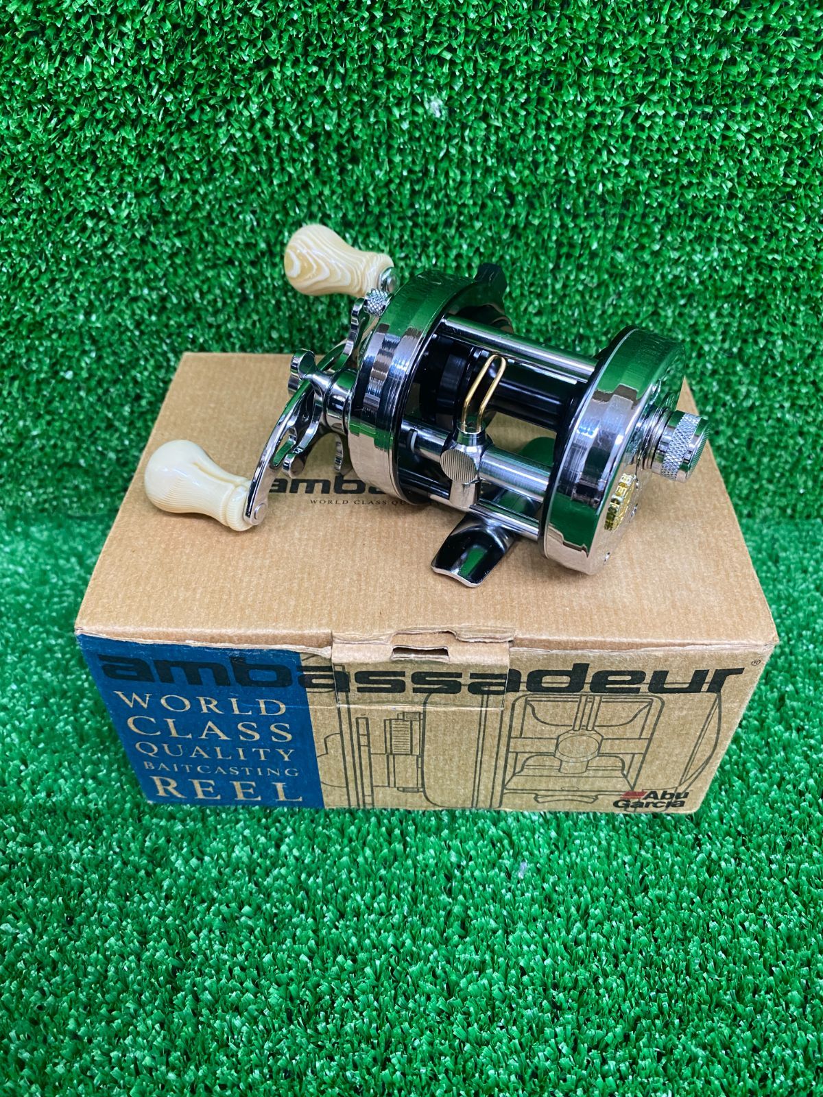 アブガルシア アンバサダー 2500C IAR クローム 【公式通販】