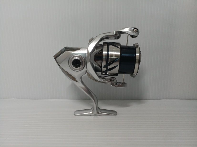 中古品】SHIMANO シマノ 23 ストラディック 2500SHG スピニングリール