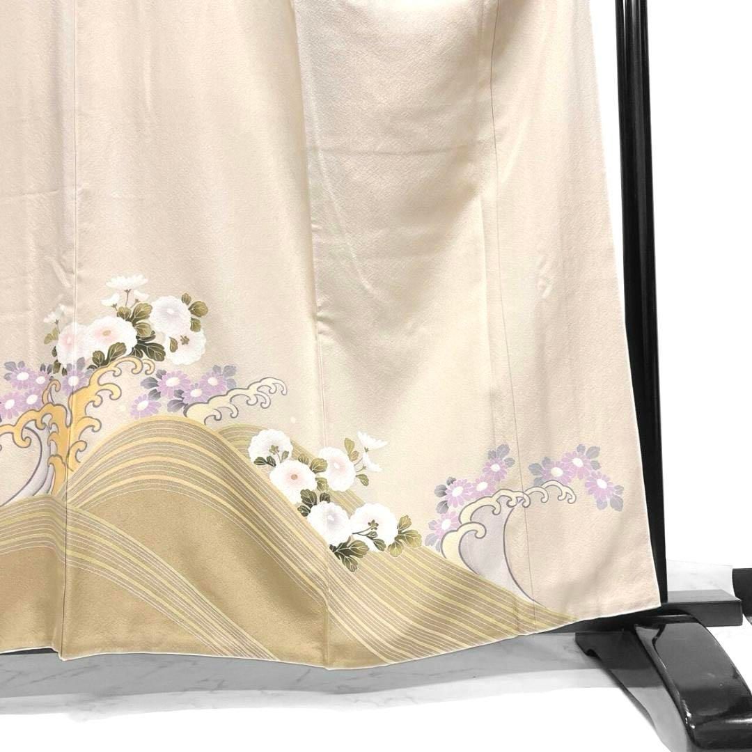 色留袖　金彩　金駒刺繍　刺繍　花模様　流線　一つ紋　着物　053a p 作家物 金駒刺繍 金彩友禅 黒留袖 比翼仕立て 正絹 五つ紋 唐花