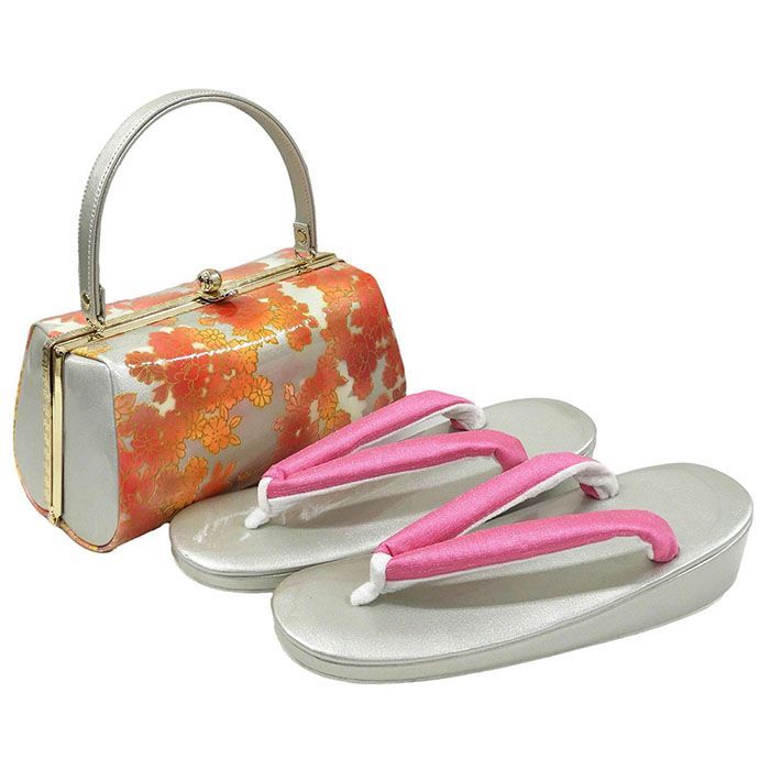 【新品未使用品】和装用バッグと草履セット（フリーサイズ） きもの 和 草履バッグセット 振袖 西陣織 正絹 帯地 金 乱菊