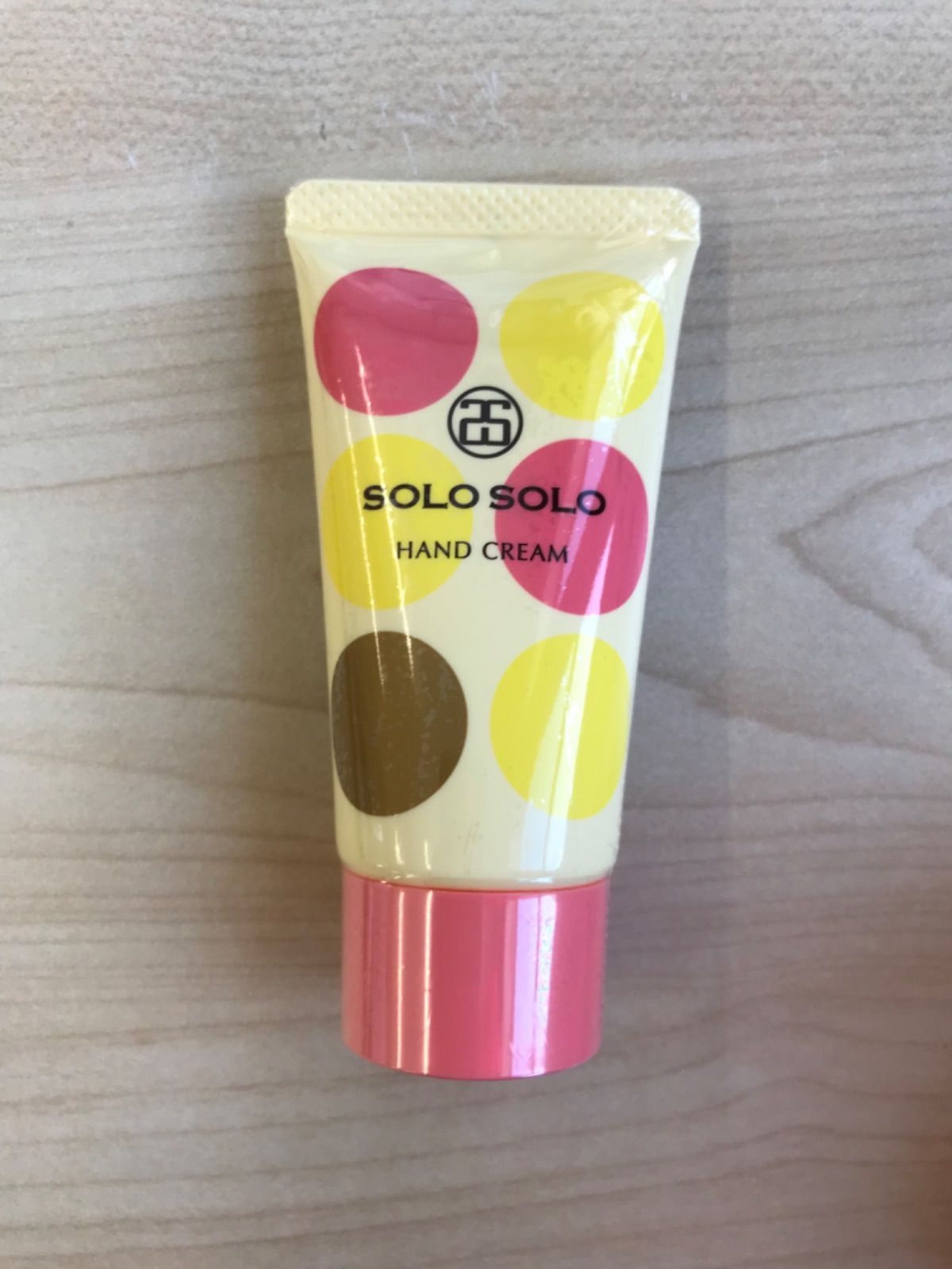 SOLOSOLO ソロソロ 薬用ハンドクリーム30g×1個 いんぐりshop メルカリ