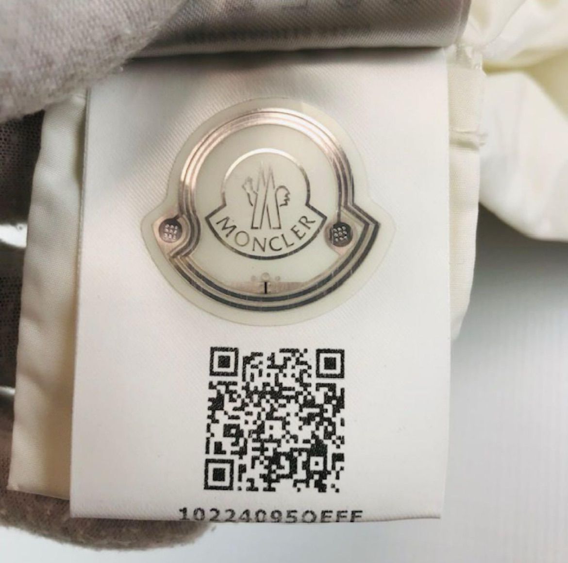 ★2021★極美品★レディース★特殊ワッペン★パーカー★モンクレール★XS★ MONCLER (モンクレール) ワッペン プルオーバー パーカー