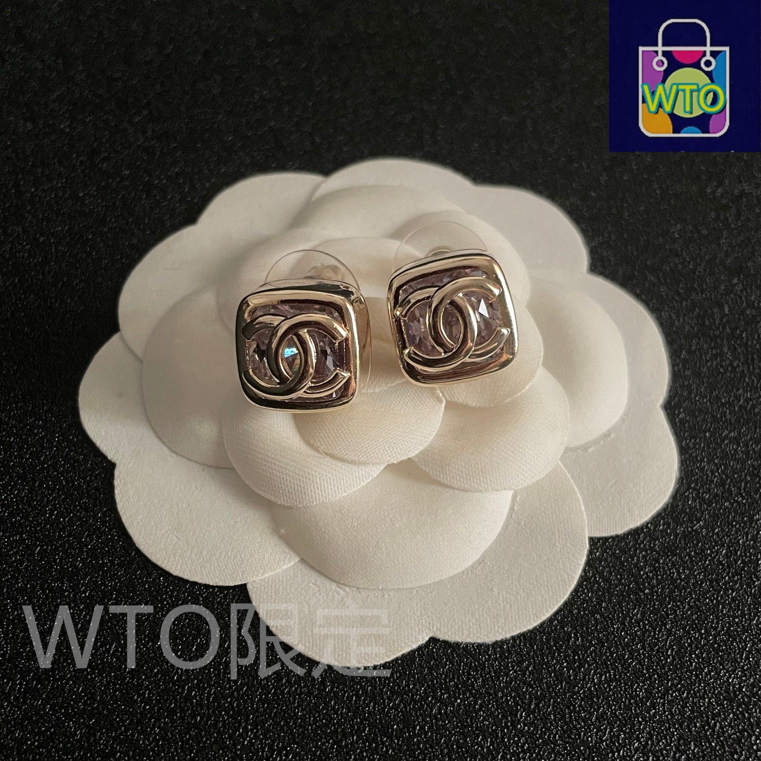 今日 Chanel ヴィンテージ アルファベットピアス