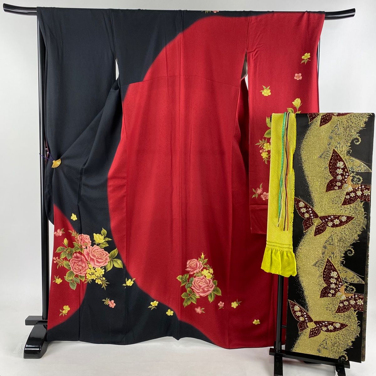 振袖 身丈165.5cm 裄丈68cm L 袷 袋帯フルセット 薔薇 草花 金彩 赤  