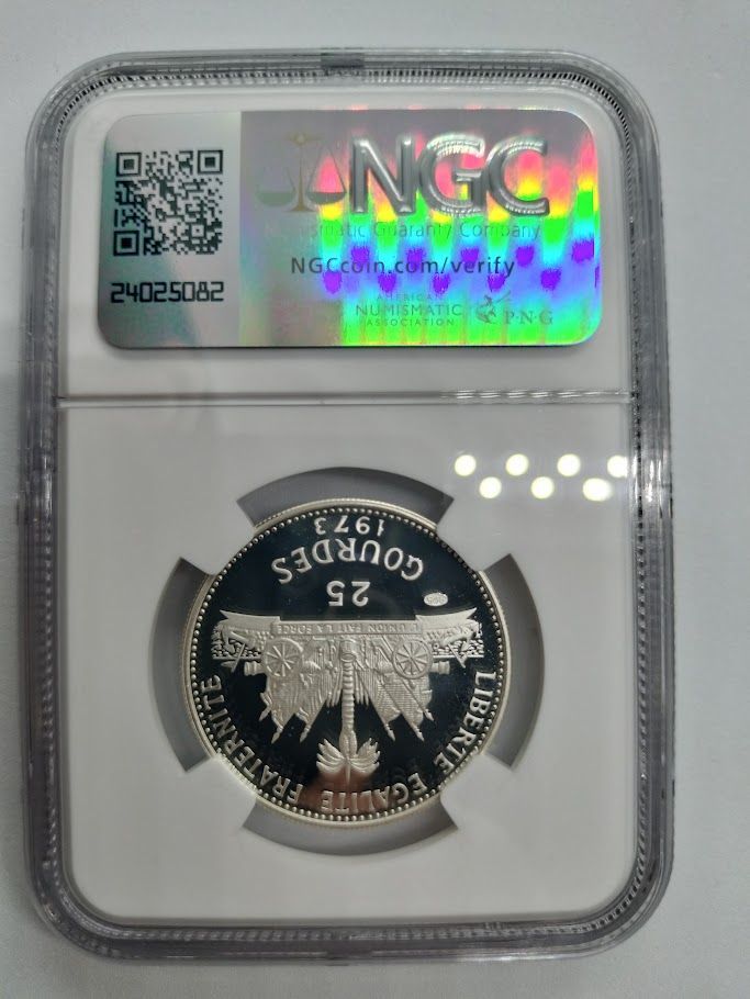 NGC PF68 ULTRA CAMEO 1973年 ハイチ 25グールド銀貨 サッカーワールドカップ記念