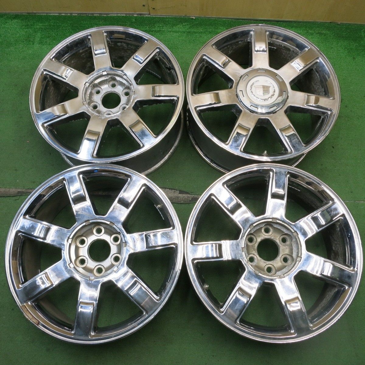 4本価格 キャデラック エスカレード 純正 ホイール 22インチ 22×9J PCD139.7 6H 5081502HAホ