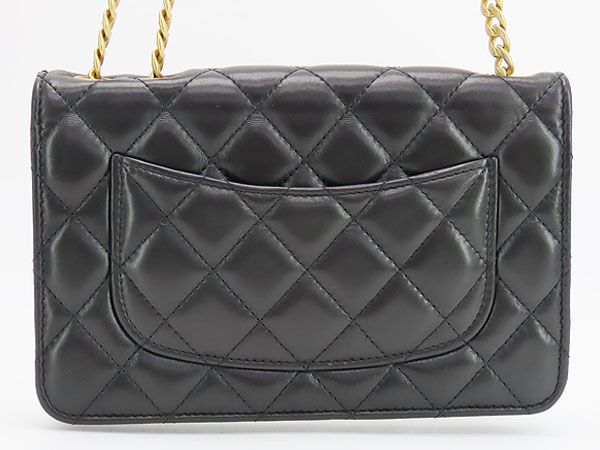 美品】 シャネル CHANEL マトラッセ ココマーク ラムスキン チェーン 