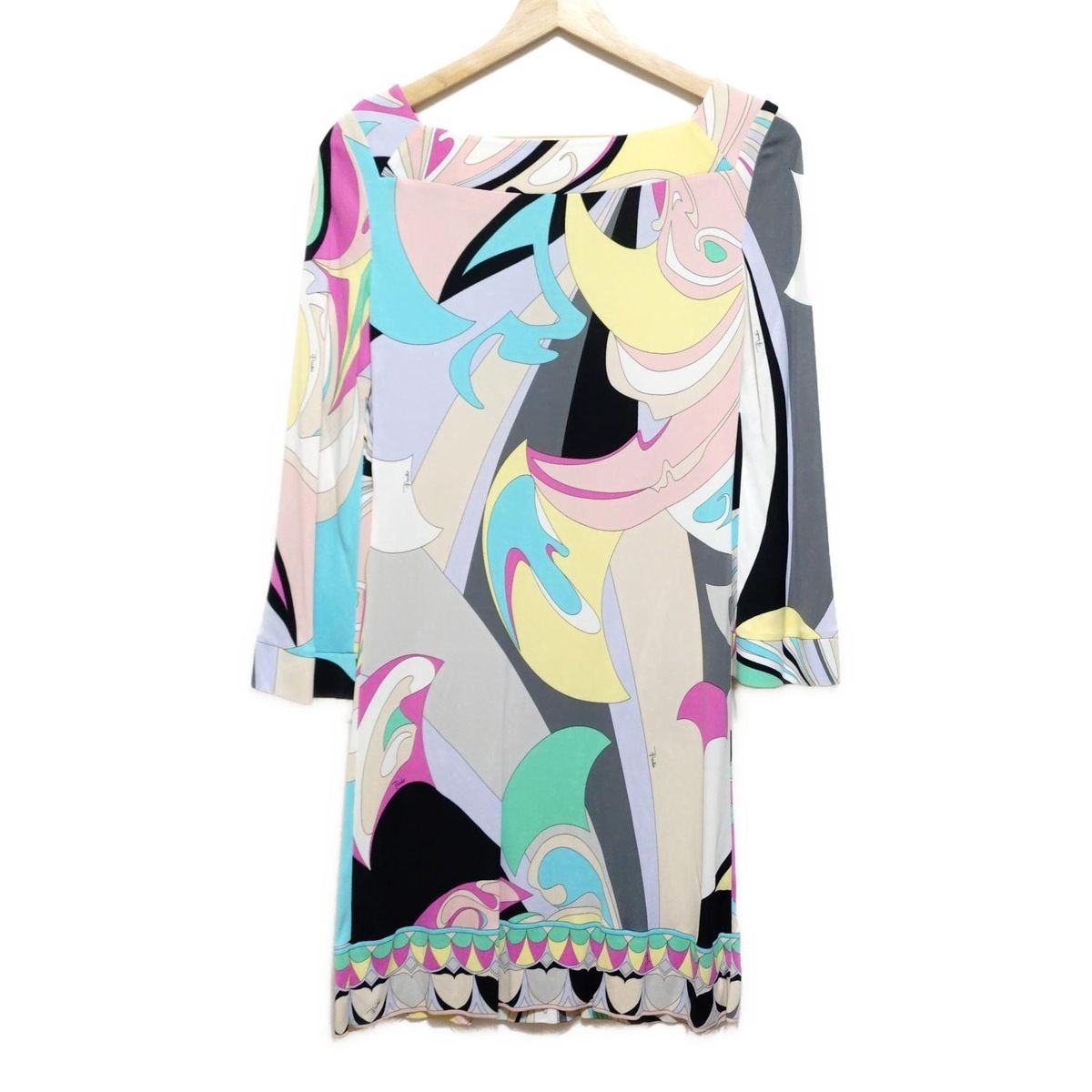 ⭐︎EMILIO PUCCI エミリオプッチ　ベアトップワンピース　38 美品⭐︎ ⭐︎EMILIO PUCCI エミリオプッチ ベアトップワンピース 38 美品