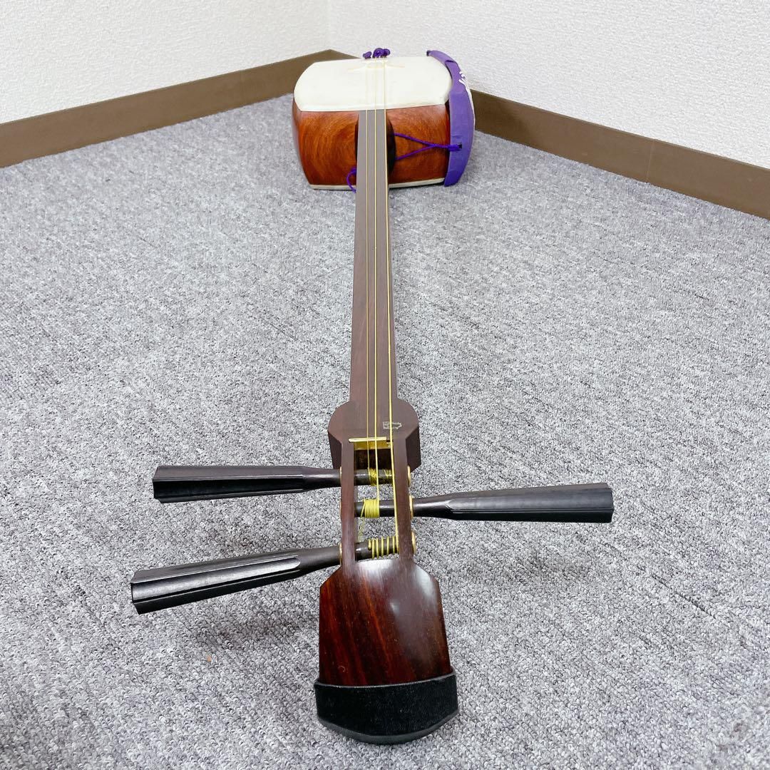 三味線 短棹 中棹 金細 1本溝 綾杉胴 トチ入り紅木 和楽器