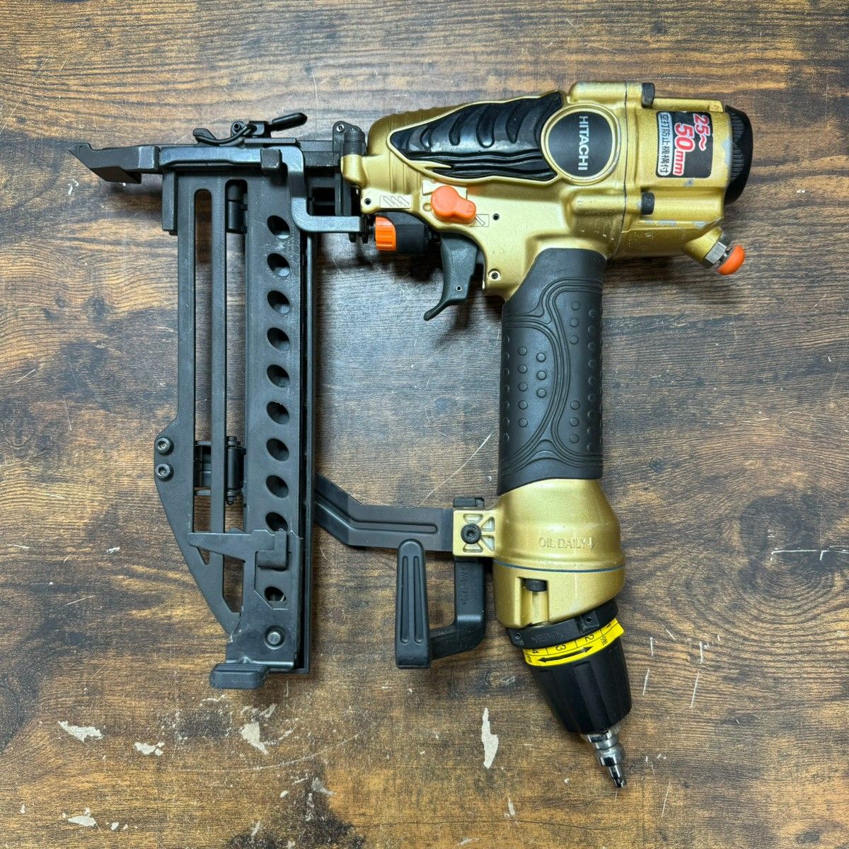 ハイコーキ(HIKOKI ※旧:日立工機) 高圧フロアタッカ N5004HMF【戸田店】