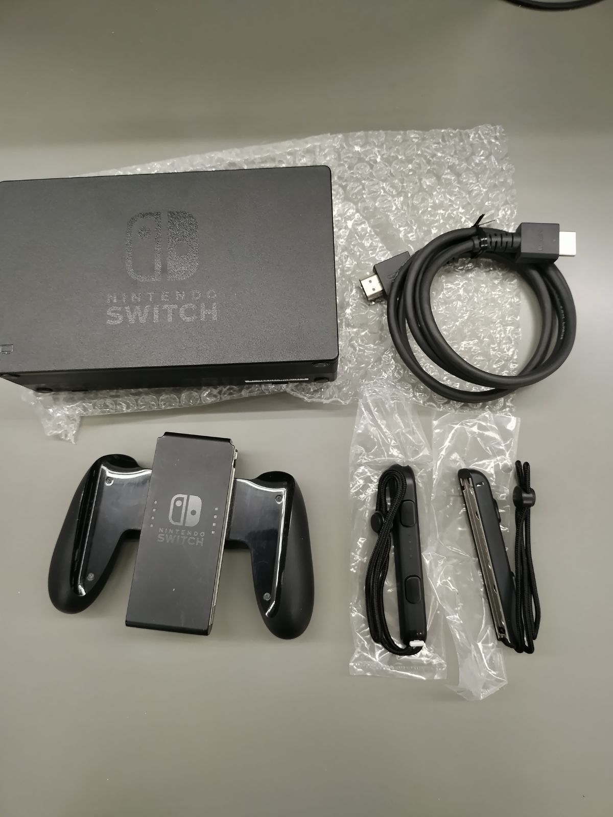 任天堂Switch 初期型　グレー　ジャンク品 ジャンク本体】Nintendo Switch 初期型本体 グレー【50-55】 - メルカリ