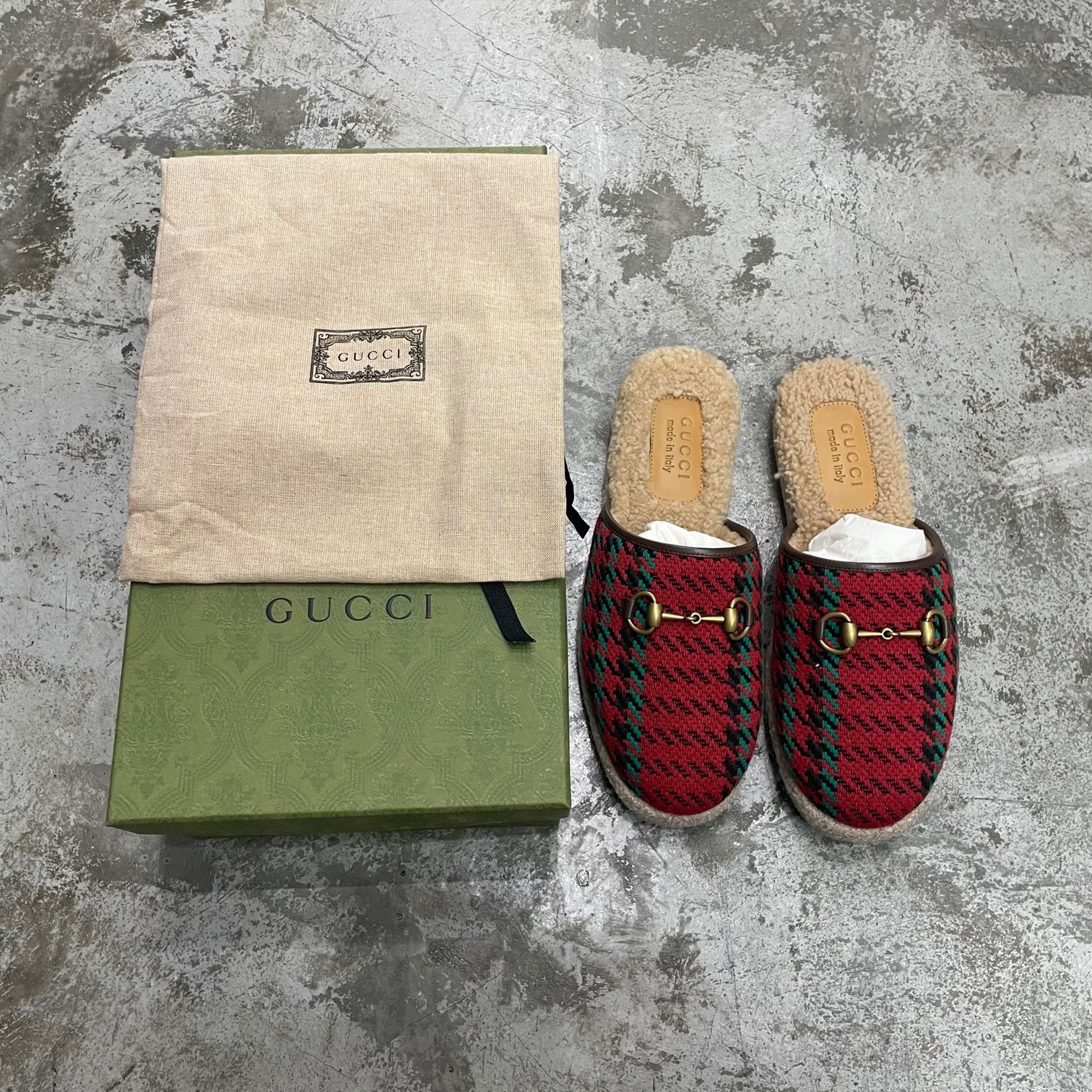 【断捨離中♡】 GUCCI❤️グッチ／ホースビットチェックスリッポン❤️ 未使用品 GUCCI チェック ボア ホースビット サンダル
