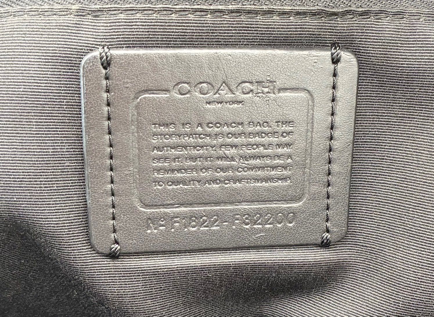 COACH コーチ