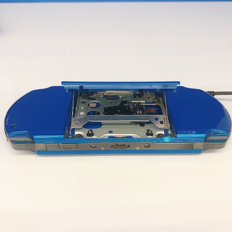 PSP 2000 本体 フェリシアブルー 2397(美品 PSP 2000 PSP 2000 本体 フェリシアブルー 2397(美品 PSP 2000