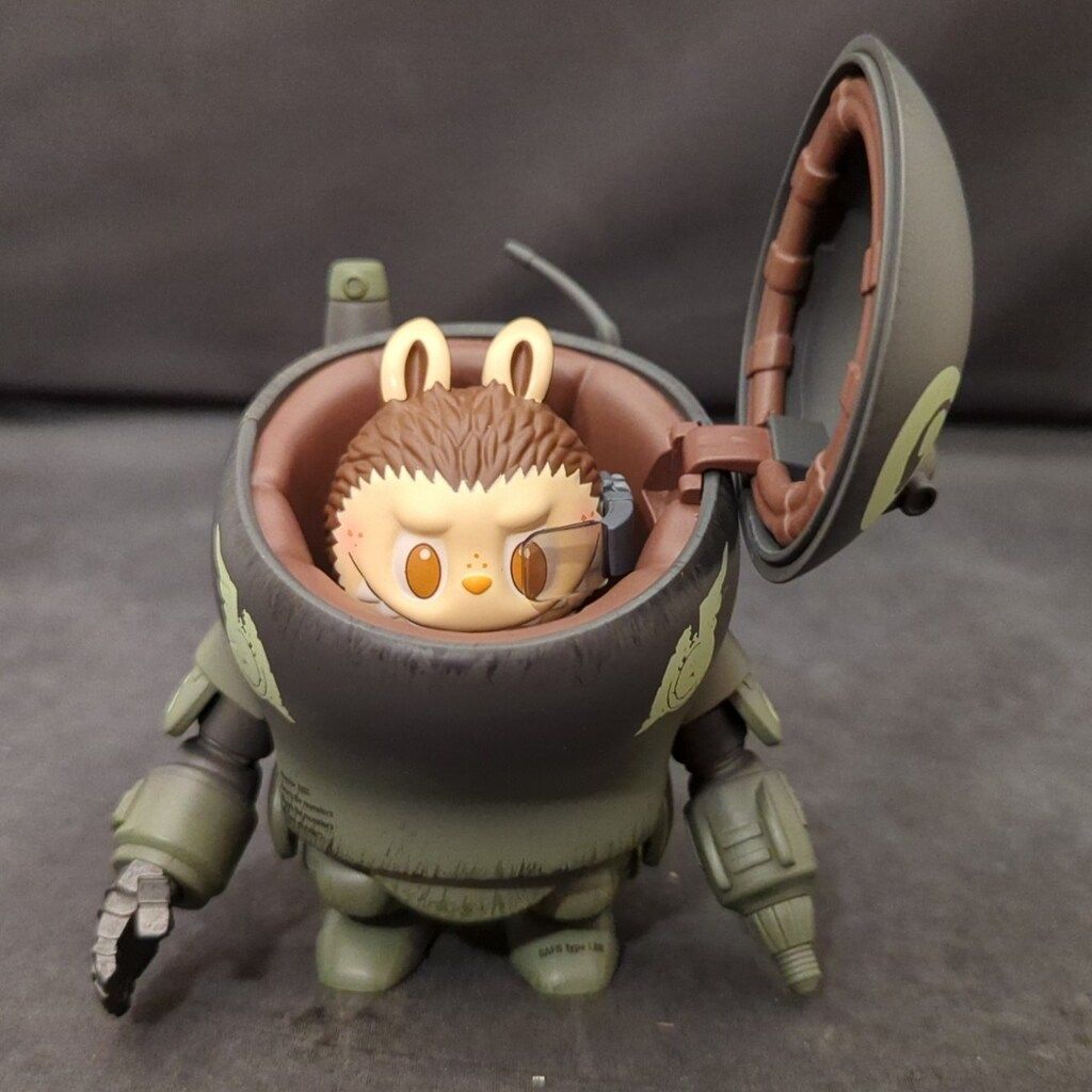 Kow Yokoyama S.A.F.S Darksteel フィギュア POPMART THE MONSTERS X Kow Yokoyama Maschinen Krieger