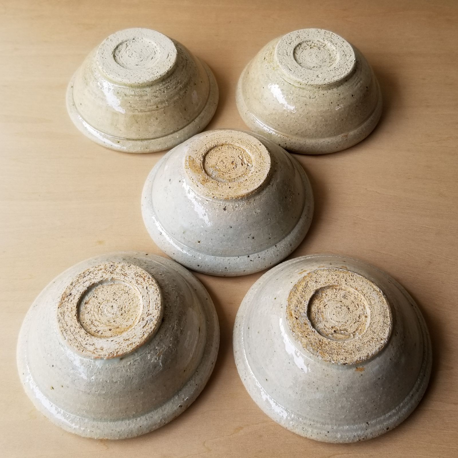 越前焼　古越前　向付　蔵出し　豆鉢　小鉢　灰釉　５客 古越前 越前焼 豆鉢 足つき鉢 黄釉 向付 蔵出し 5客 - メルカリ