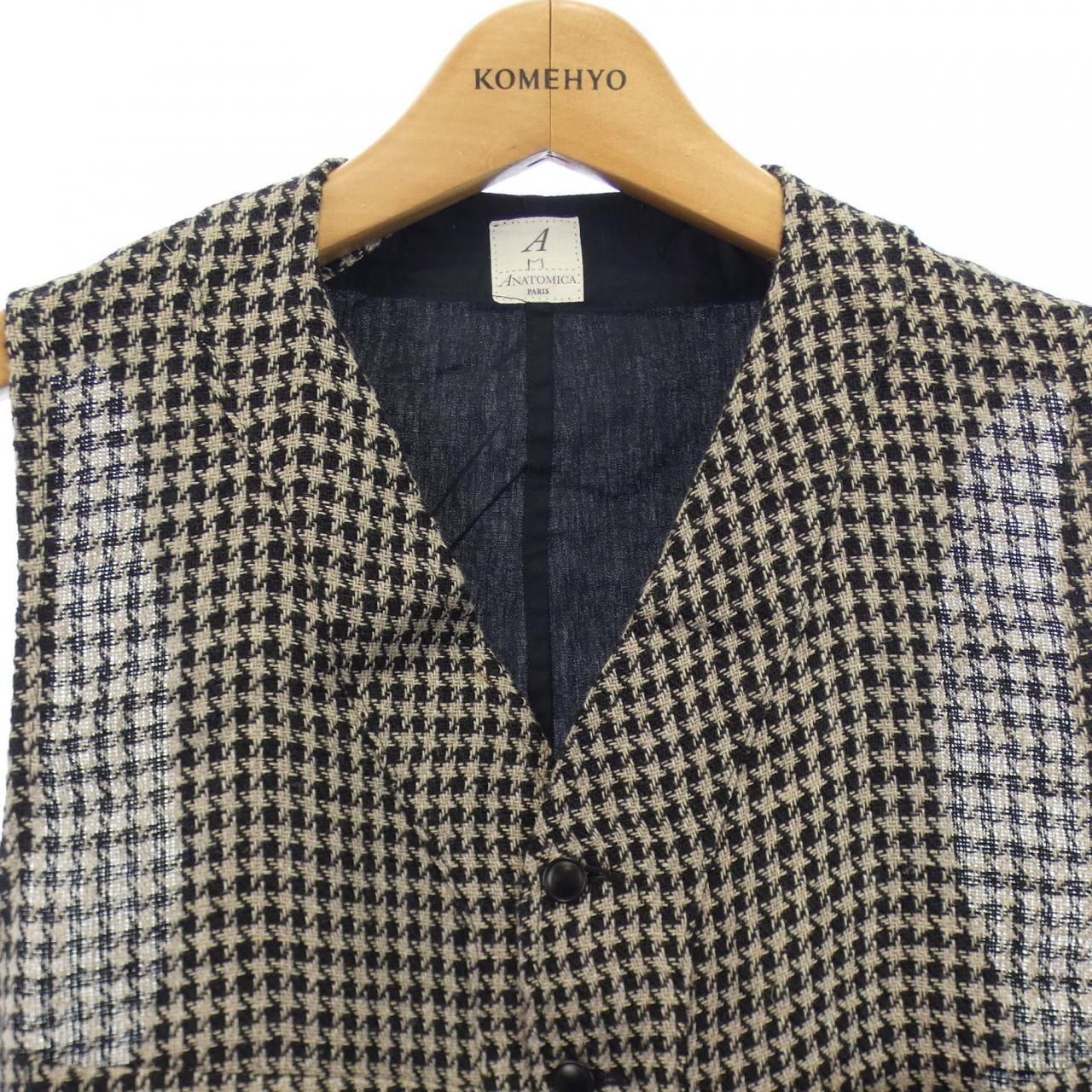 ANATOMICA ベスト