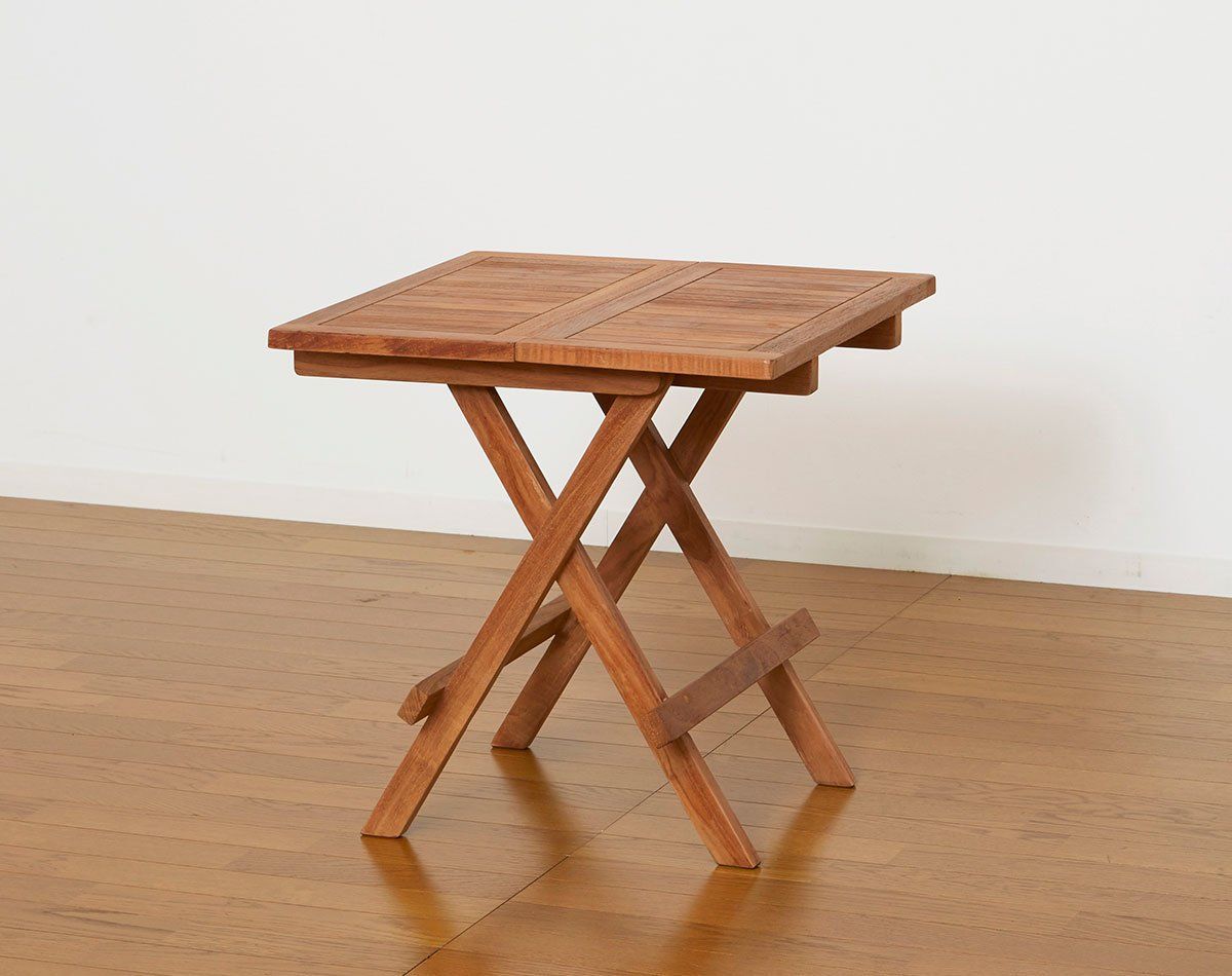 チークテーブル