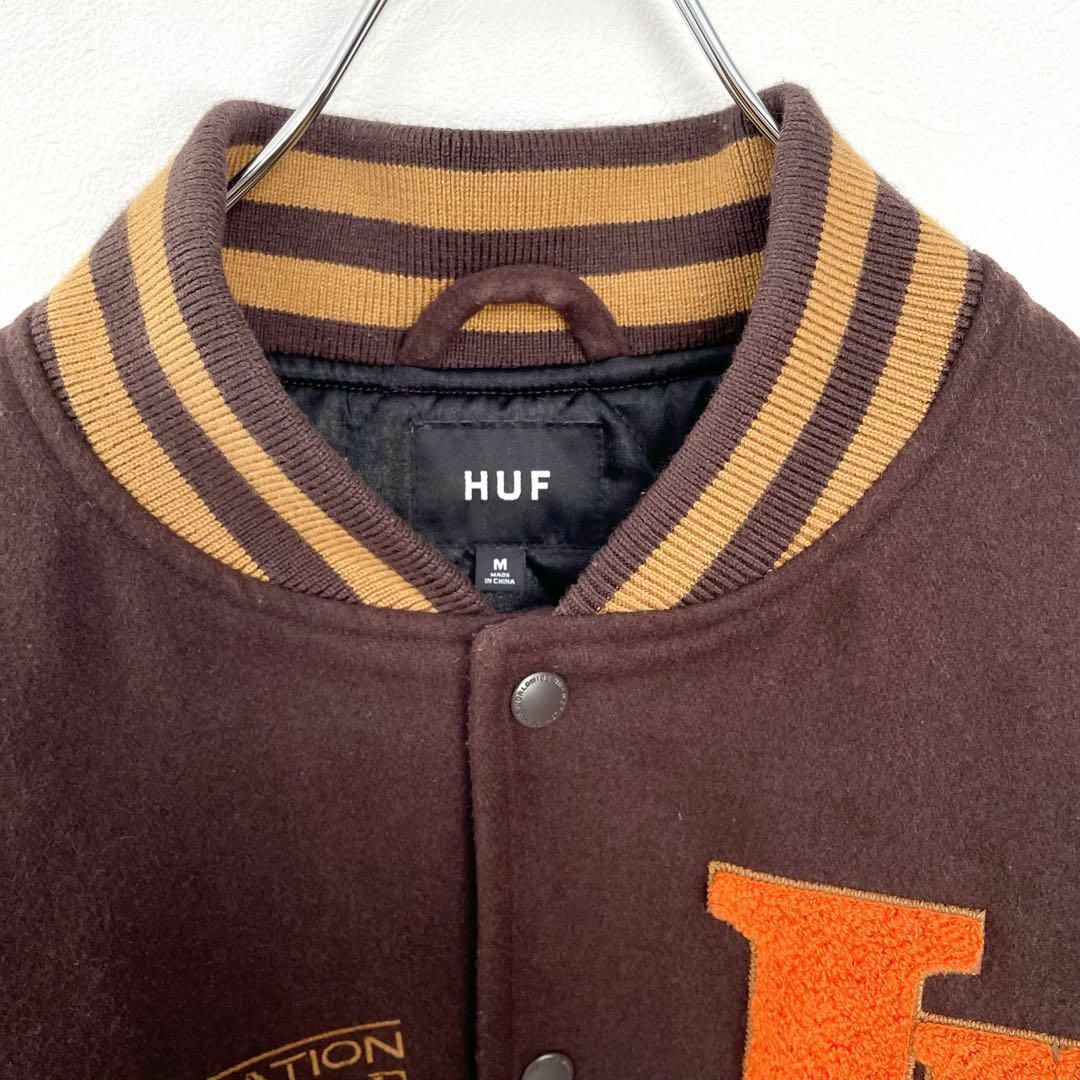 HUF ハフ スタジャン 23AW ビッグロゴ 刺繍 ゆるダボ 完売モデル M 