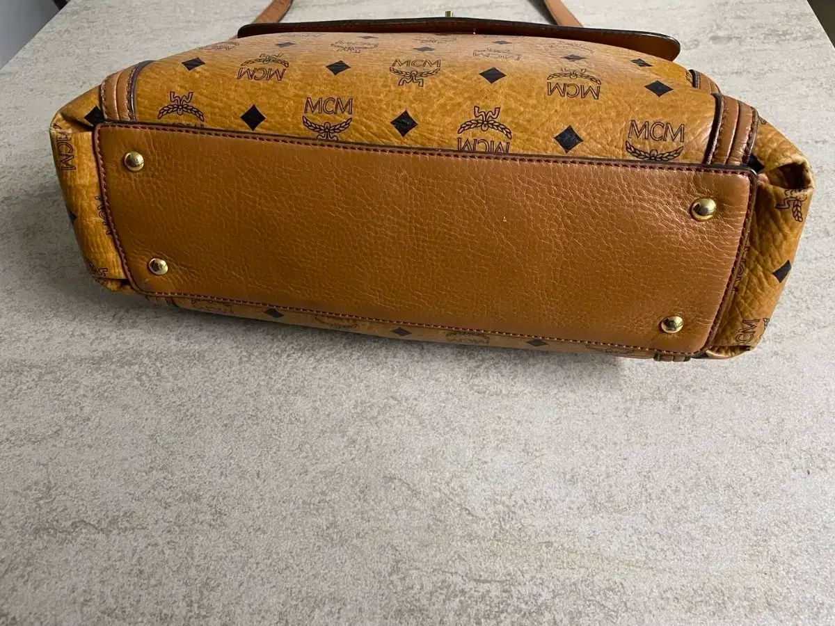 MCM ヴィセット 2wayバッグ 未使用 正規品 MCM ヴィセトス ツーウェイバッグ 2WAYバッグ MCM ミニバッグ