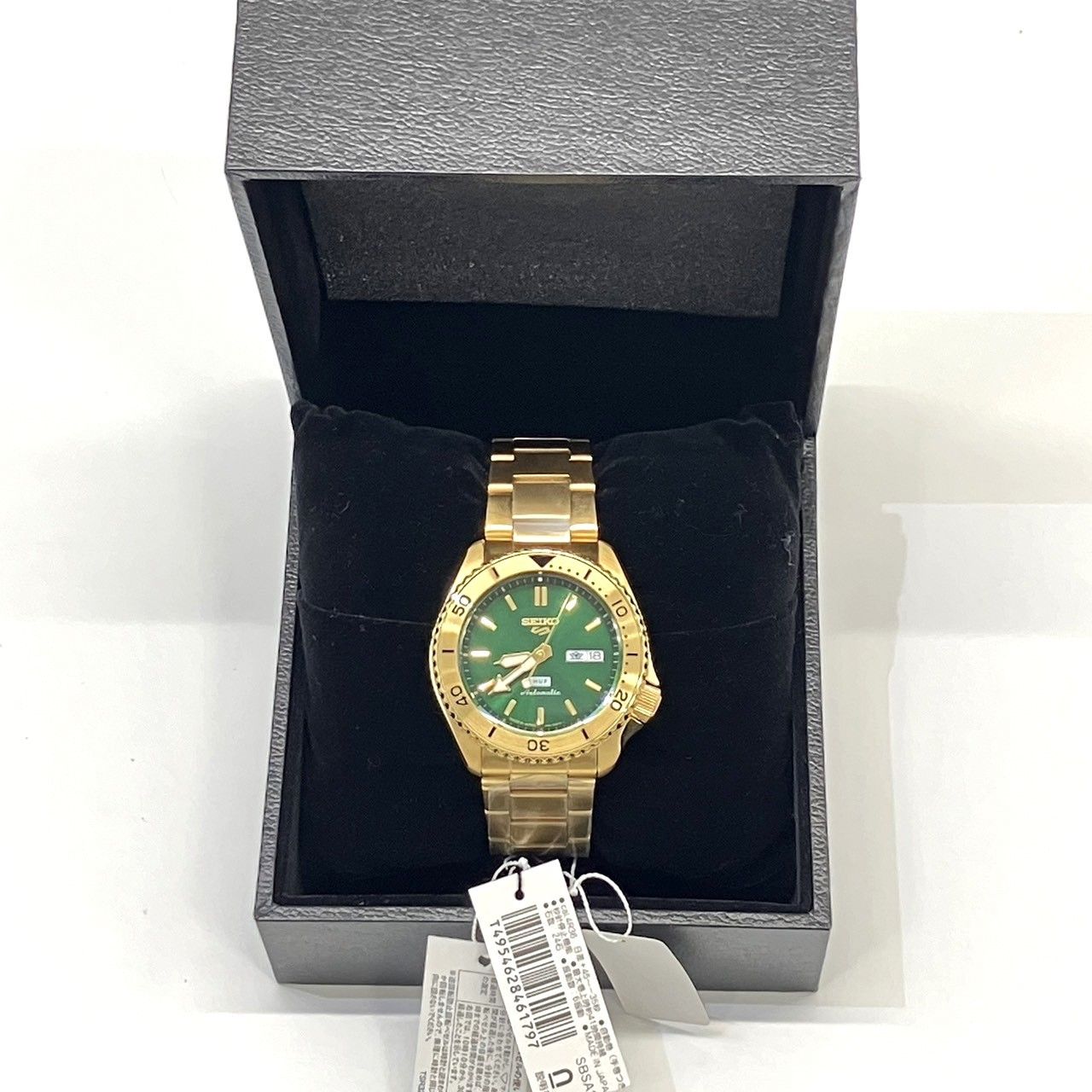 〇 SEIKO セイコー5スポーツ HUF コラボ SBSA164 グリーン文字盤
