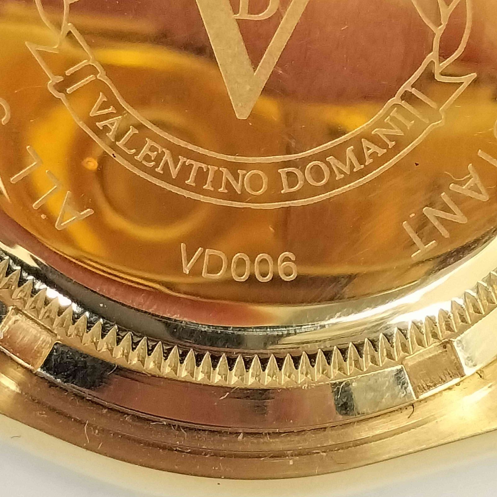 VALENTINO DOMANI クロノグラフ ゴールド グリーン Amazon.co.jp