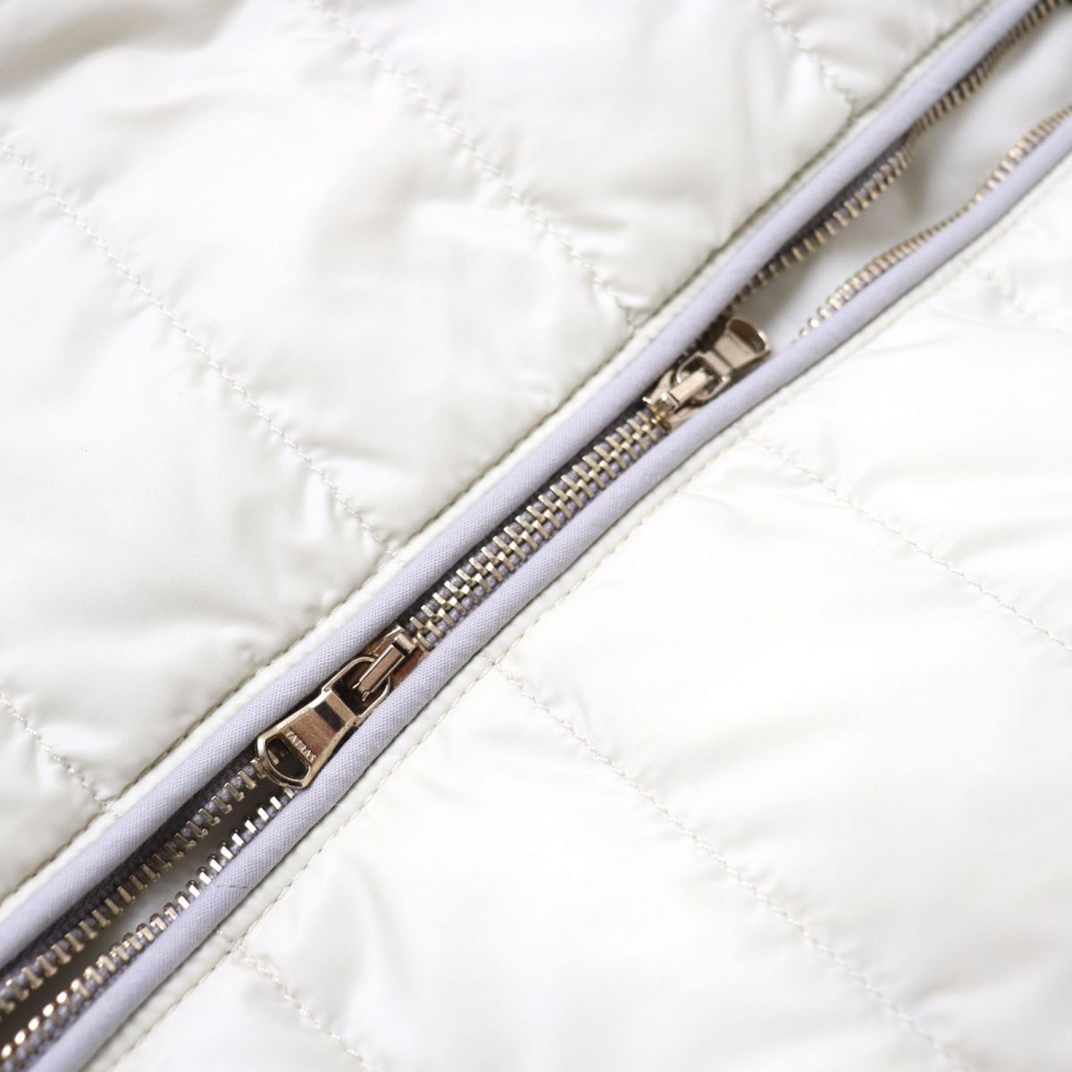 良品☆正規品 TATRAS タトラス 17SS LTA17S4607 ワッペン・ロゴボタン 