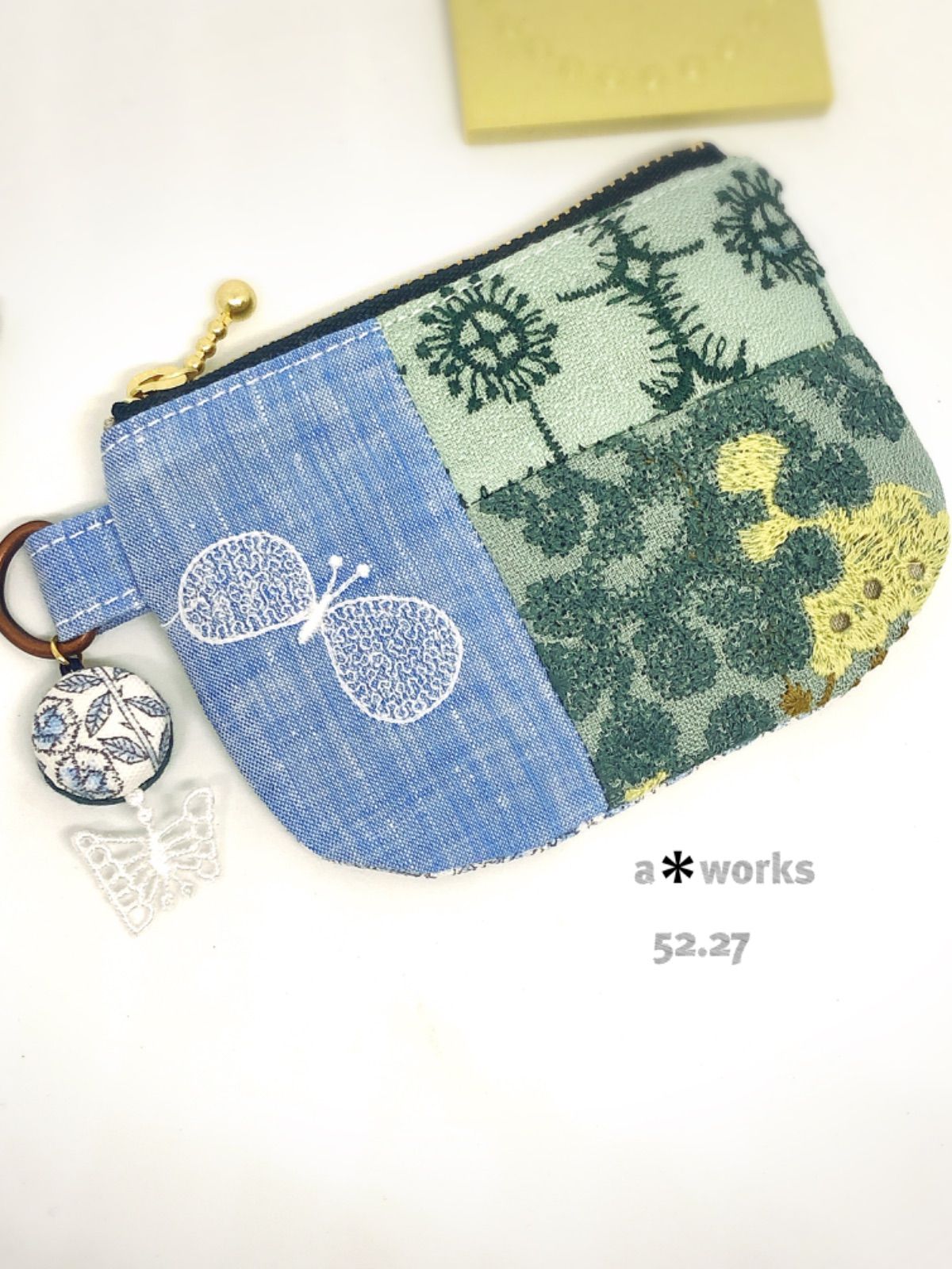 限定⚮̈ミナペルホネン　choucho まるっこポーチ 限定⚮̈ミナペルホネン choucho まるっこポーチ - メルカリ