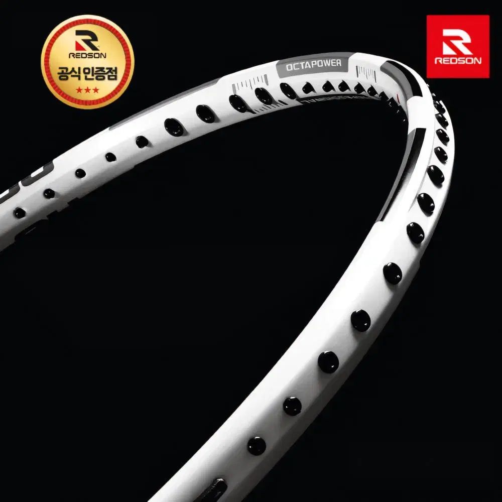 新品未使用レッドソンバドミントンラケット 新品 +SHAPE RB-PLS01