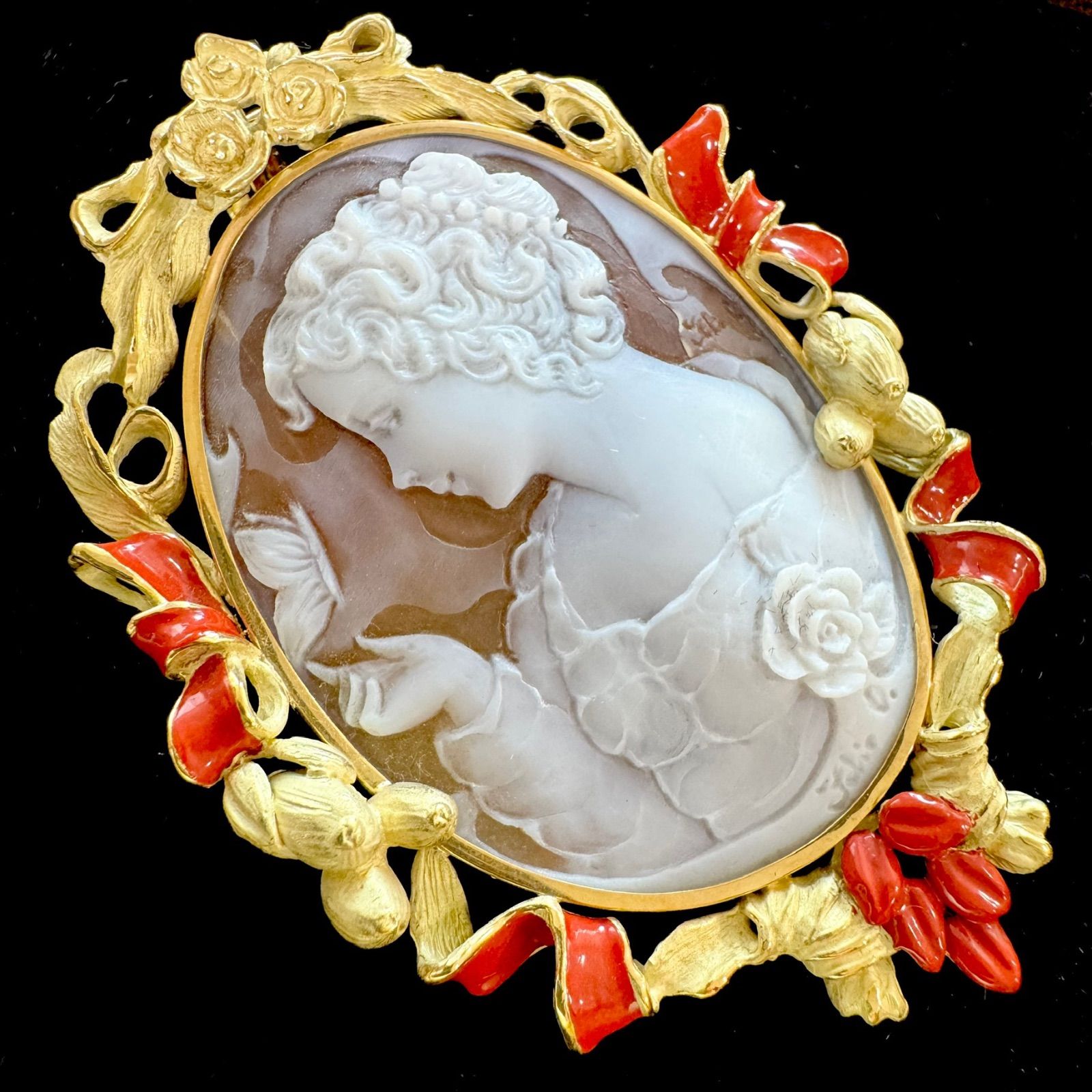 作家サイン入りアートシェルカメオ 22g K18枠 エナメル装飾 - メルカリ