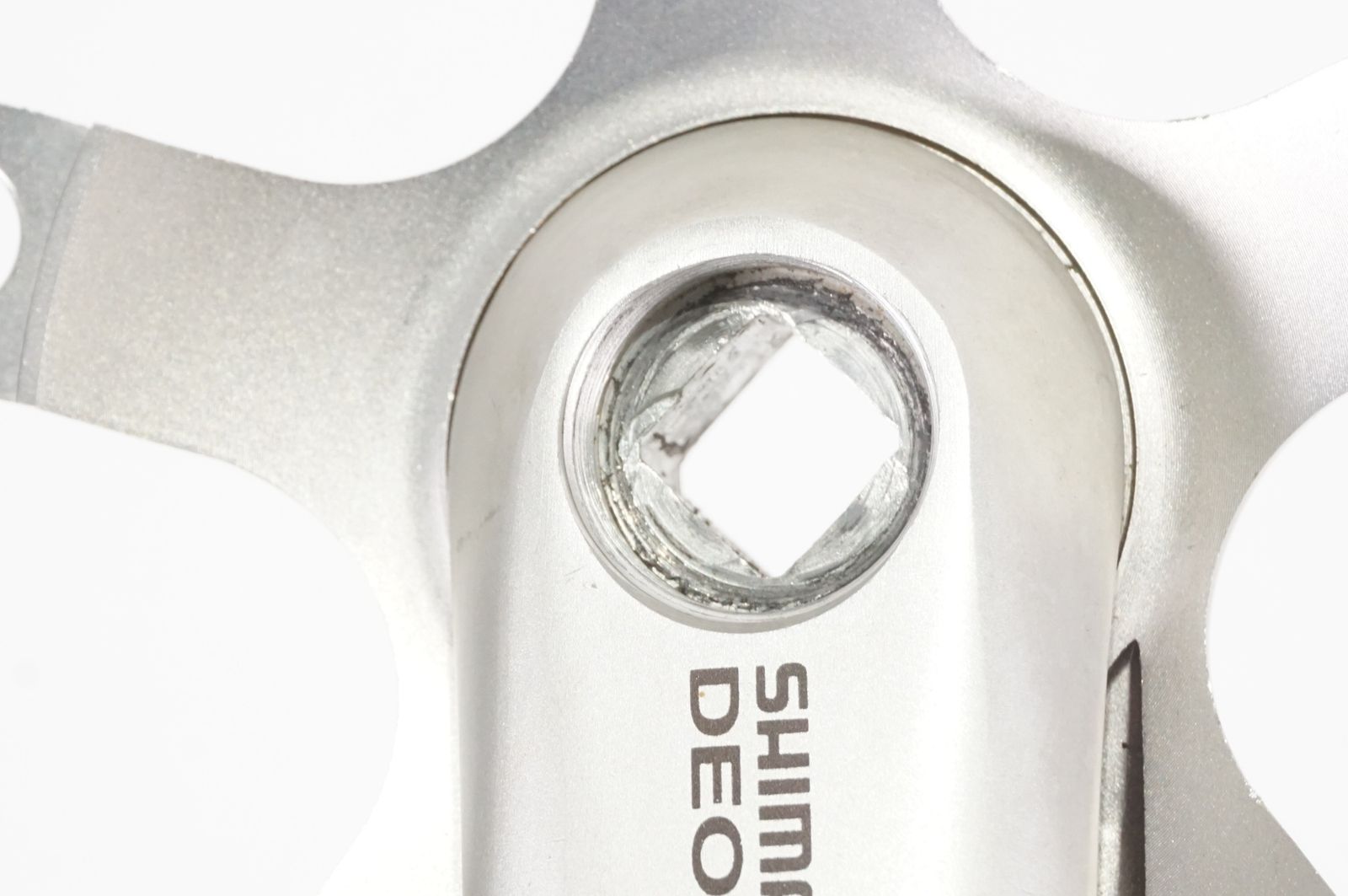 SHIMANO 「シマノ」 DEORE XT FC-M750 PCD110 クランクセット