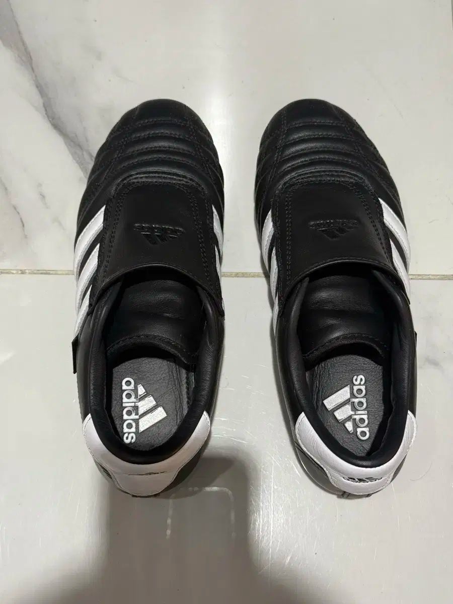 アディダス テコンドーシューズ 225