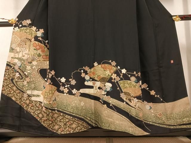 平和屋着物□豪華黒留袖 作家物 駒刺繍 扇面枝花文 金彩 やまと