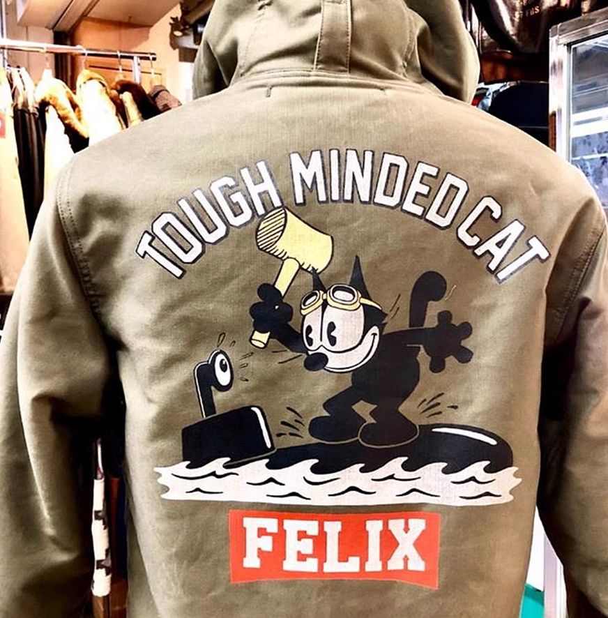 HOODED JACKET