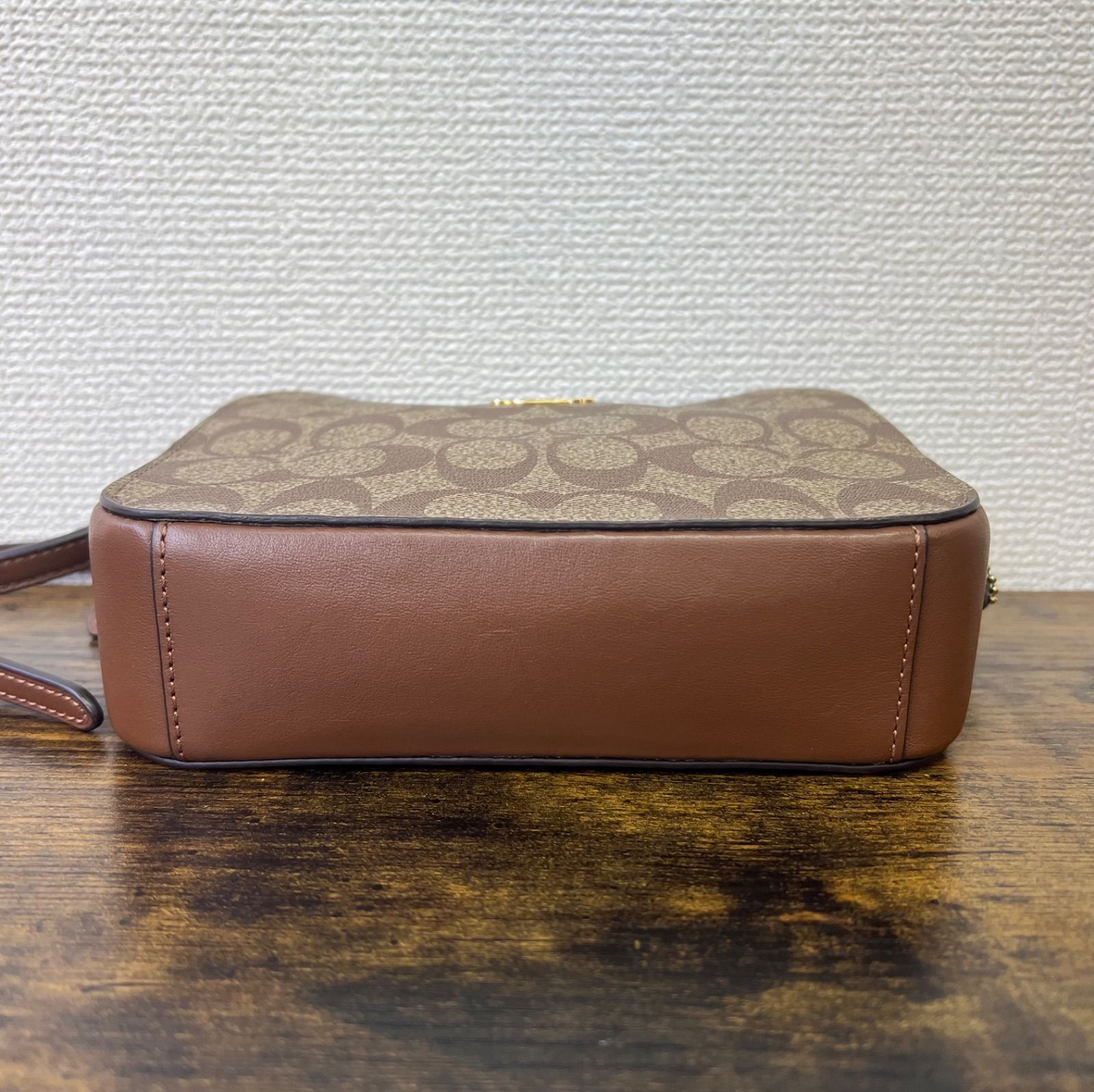 SALE】COACH コーチ ショルダーバッグ モノグラム シグネチャー 