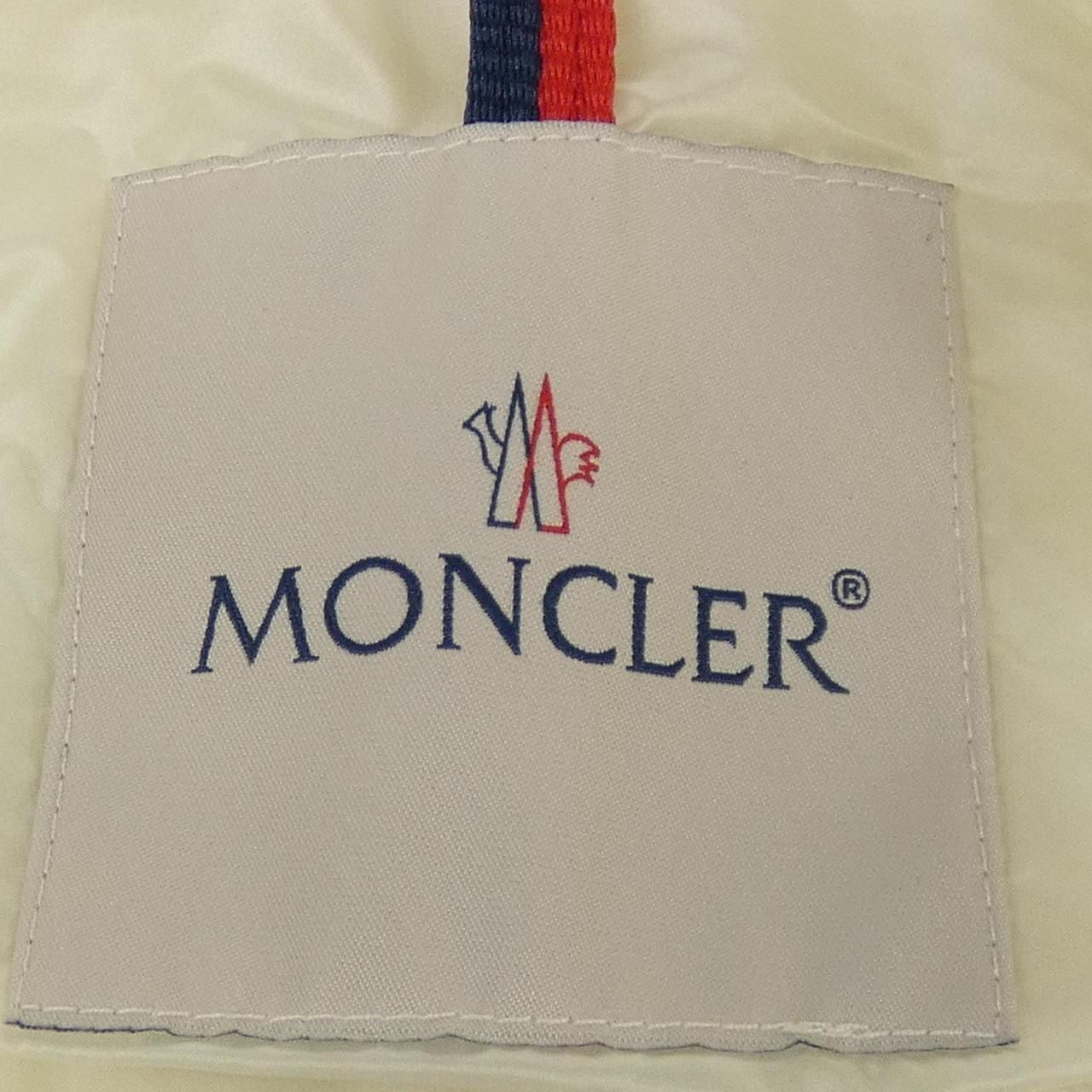モンクレール MONCLER