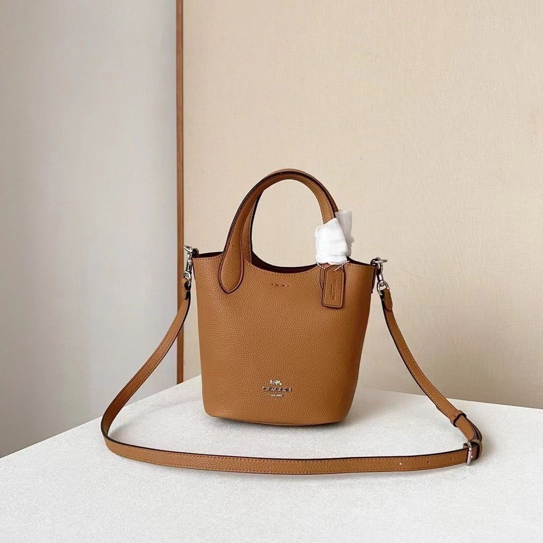 COACH コーチ HANNA バケットバッグ 手持ちクロスボディバッグ - メルカリ