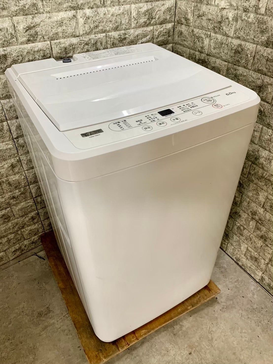 大阪送料無料☆3か月保証☆洗濯機☆ヤマダ☆2022年☆6㎏☆YWM-T60H1☆S 